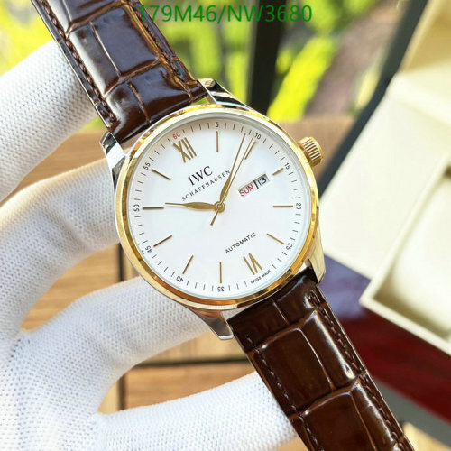 IWC Schaffhausen Automatic Movement Watch - Stainless Steel & Leather - 40mm