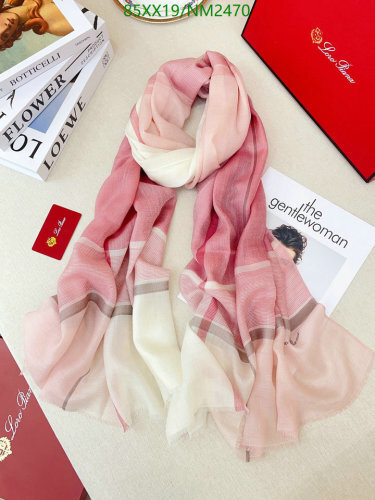 Loro Piana Cashmere Scarf - Luxurious Warmth, Elegant Design - 200 x 100 cm