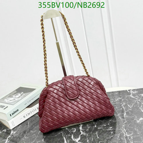 Bottega Veneta Chain Pouch Bag in Burgundy Intrecciato Sheepskin Leather