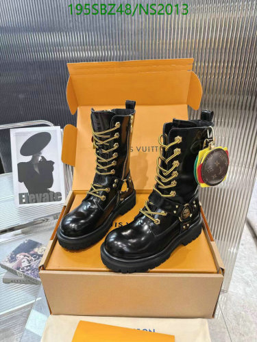 Louis Vuitton Black Leather Combat Boots for Women - EU35-45 Unisex
