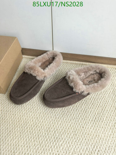 UGG Women's Tasman Slipper, Wool-blend Lining, Slip-on Style, Comfortable and Stylish