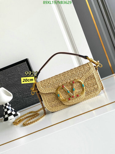 Valentino Raffia & Leather Shoulder Bag, 20 x 11 x 5 cm - Model 9922