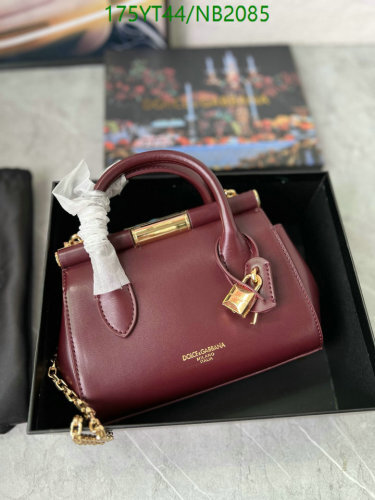 Dolce & Gabbana Burgundy Calfskin Top Handle Bag, 19*13.5*7CM