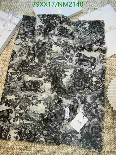 Elegant Dior Toile de Jouy Cashmere Scarf - 140-180cm, A Timeless Accessory