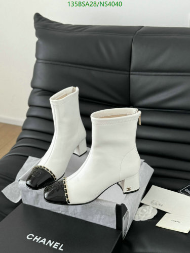 Elegant Chanel Ankle Boots in White Leather with Black Cap Toe - EU35-41