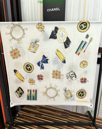Elegant Chanel Cashmere Scarf with Iconic Emblems - 100-200 cm