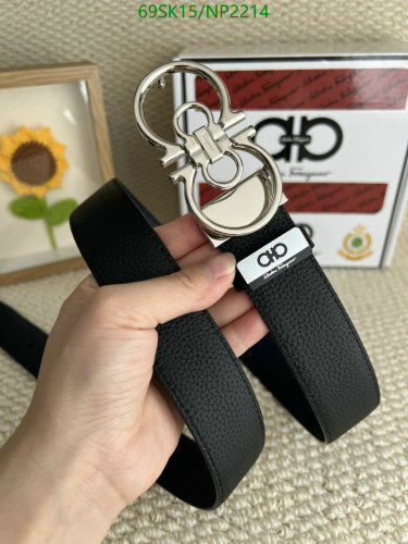 Salvatore Ferragamo Men's Reversible Black Leather Belt with Signature Buckle