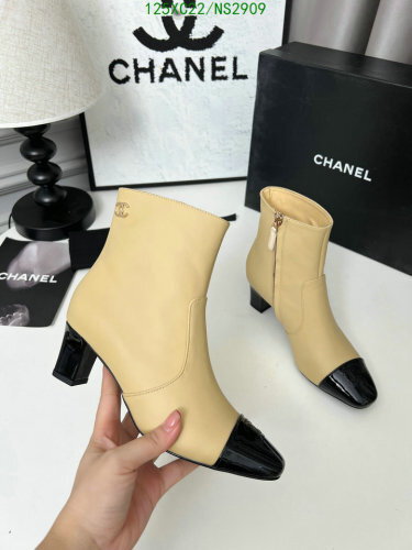 Elegant Chanel Ankle Boots in Beige Leather with Black Cap Toe - EU35-41