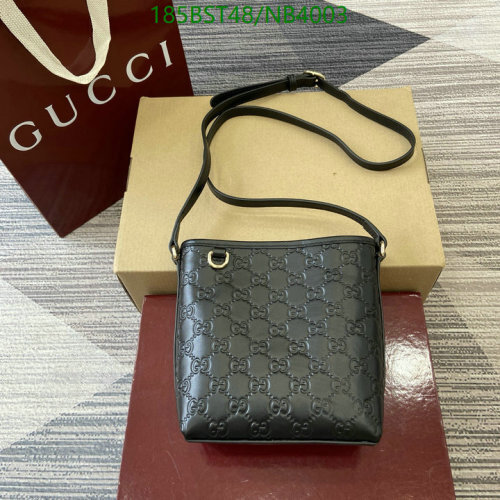 Gucci Embossed Leather Crossbody Bag - Elegant Design, Compact Size