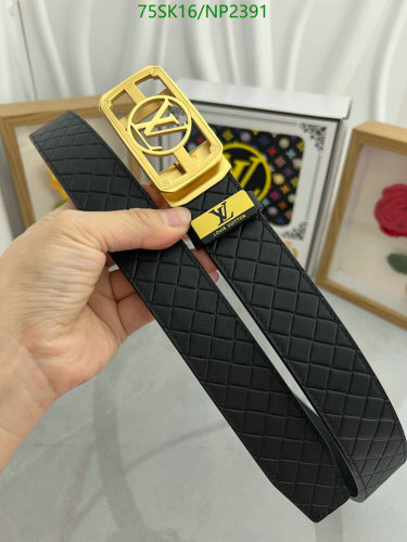 Louis Vuitton Belt Cowhide Leather With Gold Buckle, 3.8cm Width, Black