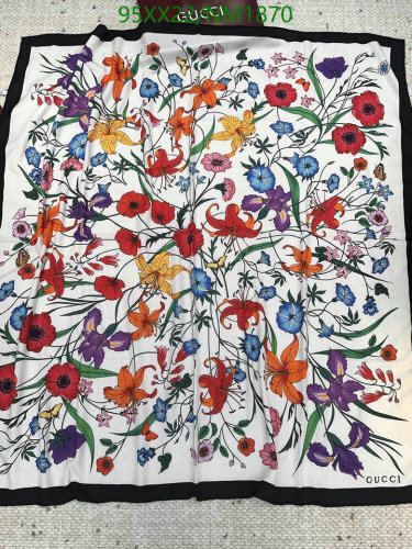 Gucci Floral Print Cashmere Silk Blend Scarf, 140cm - Elegant & Lightweight