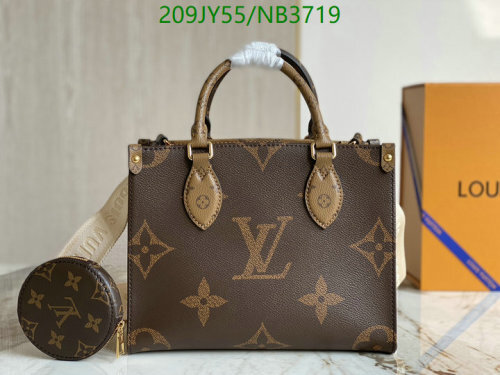 Louis Vuitton Monogram Canvas Petit Sac Plat Bag, 25 x 19 x 11.5 cm