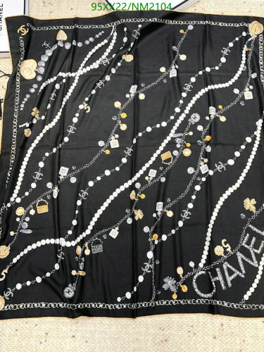 Elegant Chanel Black Cashmere & Silk Scarf - 140x140cm - Timeless Luxury