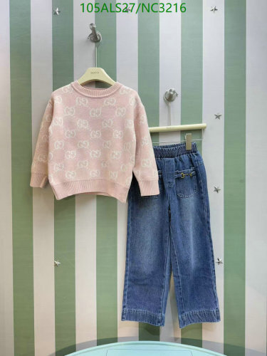 Gucci Kids Pink All Over GG Logo Knit Sweater and Denim Jeans Outfit Set