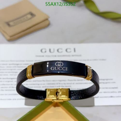 Gucci Leather Bracelet with Interlocking G Detail - Stylish and Elegant