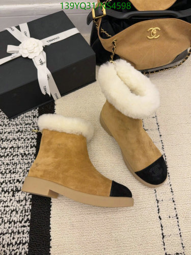 Elegant Suede Ankle Boots for Women with Wool Lining - Comfortable and Stylish