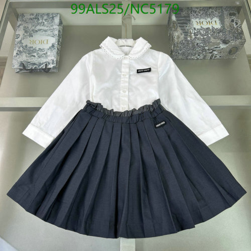 Miu Miu Kids White Shirt & Pleated Skirt Set - Sizes 110-160 2 Miu Miu Kids White Shirt & Pleated Skirt Set - Sizes 110-160