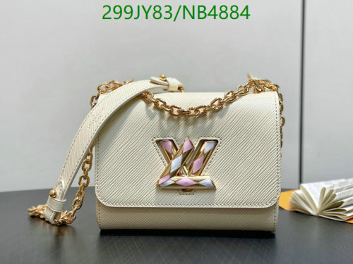 Louis Vuitton White Leather Epi Twist Bag with Chain, 19 cm