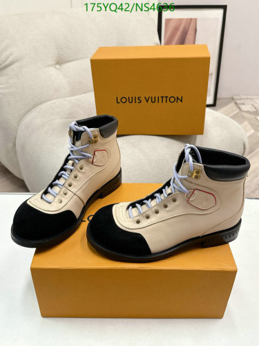 Louis Vuitton Men's Cowhide Leather Ankle Boots - EU39-46 - Stylish and Durable