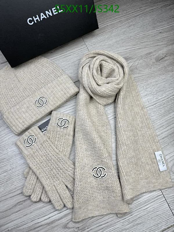 Elegant Knitted Scarf Set with Hat and Gloves - Luxurious Style