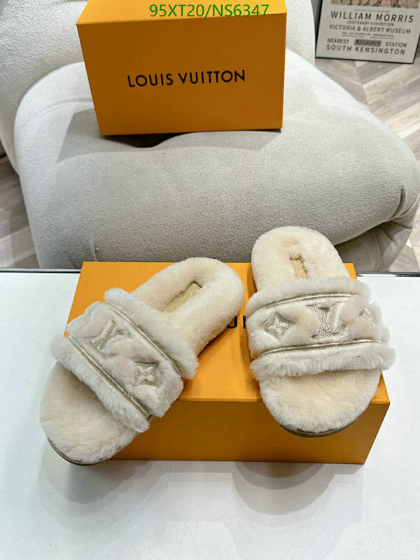 Louis Vuitton Women's Wool Slippers - Cozy & Stylish, EU Sizes 35-41 5 Louis Vuitton Women's Wool Slippers - Cozy & Stylish, EU Sizes 35-41