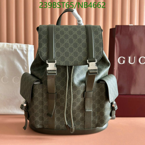 Gucci GG Supreme Canvas Backpack, 46 cm - Model 792080