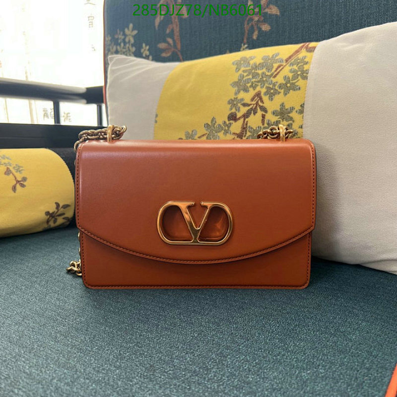 Valentino Garavani Brown Calfskin Roman Stud Shoulder Bag 24*16*8CM