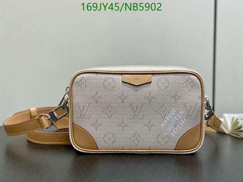 Louis Vuitton White Coated Canvas Leather Crossbody Bag 20*13*6.5CM