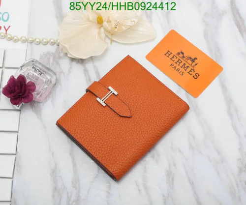 Hermes Orange Cowhide Leather Wallet - Compact and Stylish, 12-10cm