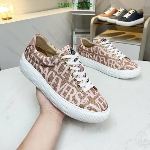 Versace Men's Canvas Sneakers with Sheepskin Trim - Stylish & Comfortable