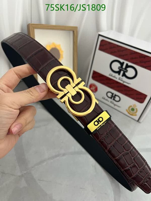 Salvatore Ferragamo Men's Brown Crocodile Embossed Leather Belt With Gold Buckle