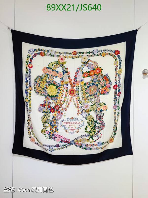 Hermès Brides de Gala Silk Cashmere Scarf,140cm - Floral Design,Elegant 2 Hermès Brides de Gala Silk Cashmere Scarf,140cm - Floral Design,Elegant