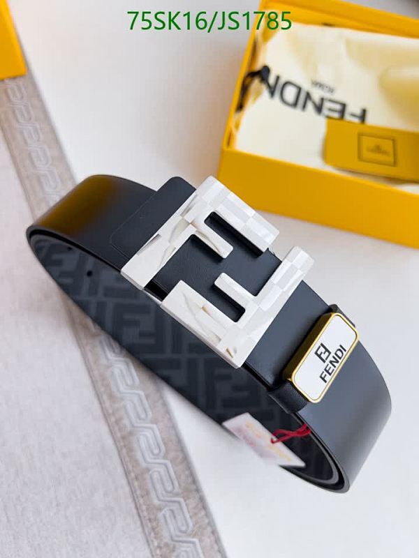 Fendi Belt in Black Cowhide Leather with Iconic Fendi Logo Buckle