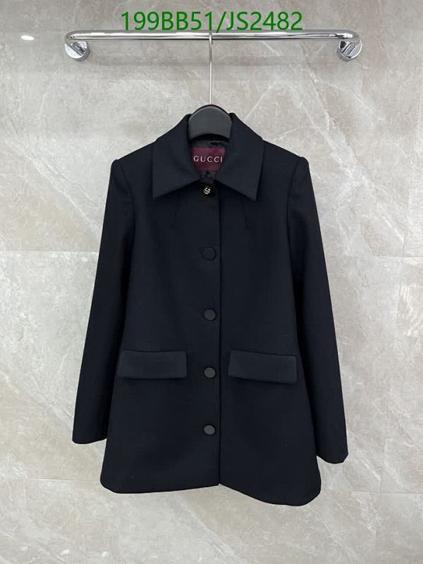 Elegant Gucci Wool Coat - Classic Style, Perfect for Any Occasion