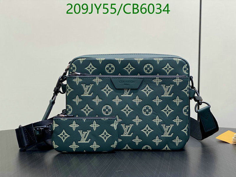 Louis Vuitton CB6034 Green Leather Messenger Bag, 25*18.5*7CM