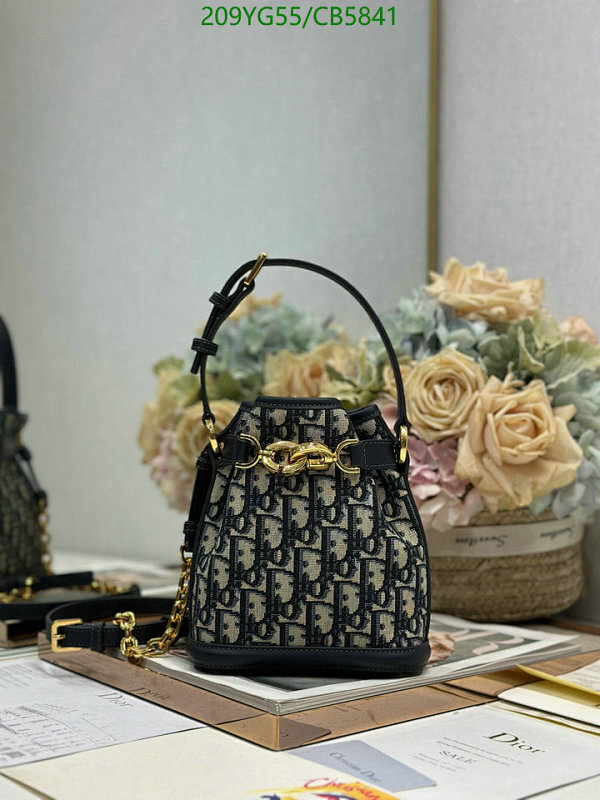 Dior Oblique Canvas & Leather Bucket Bag, 18 cm - CB5841 2 Dior Oblique Canvas & Leather Bucket Bag, 18 cm - CB5841