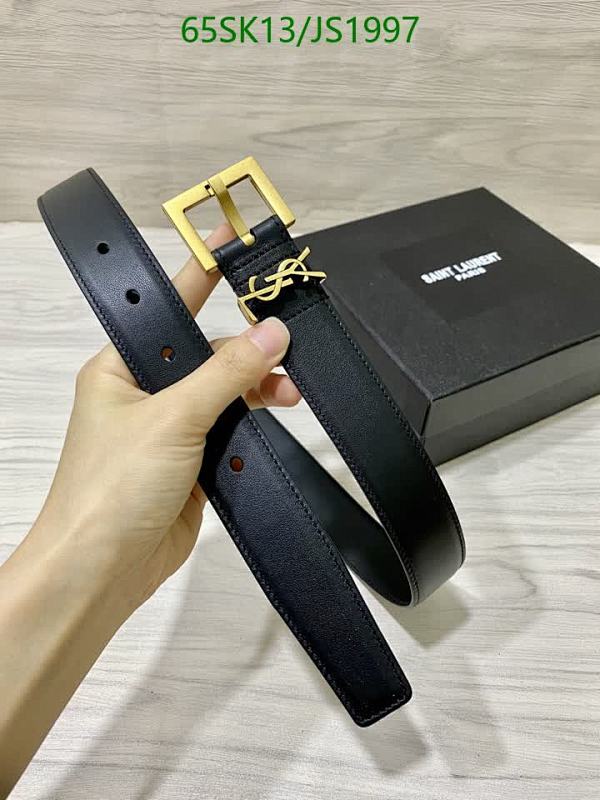 Yves Saint Laurent YSL Belt in Black Cowhide Leather with Gold Buckle