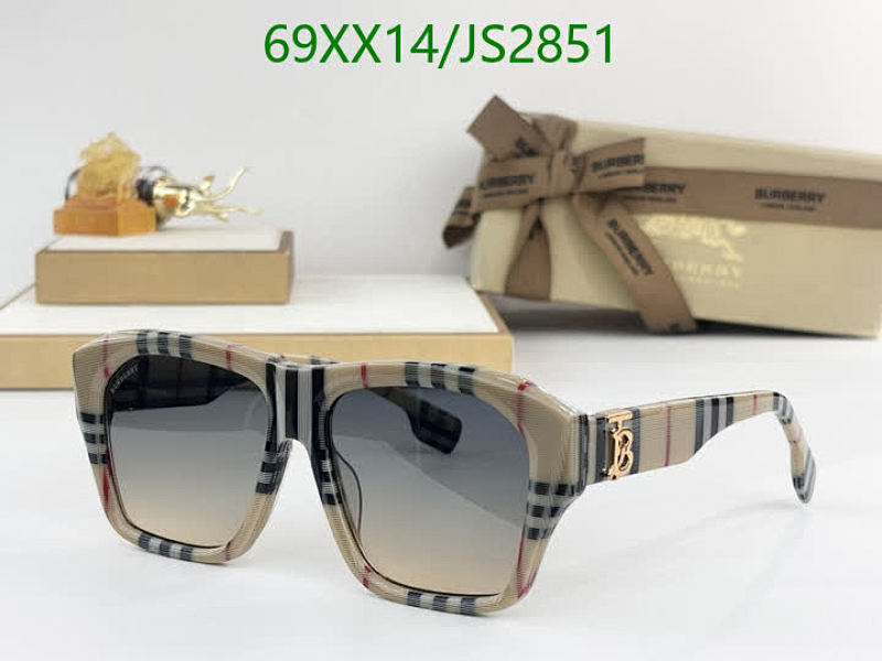 Burberry Women's Square Sunglasses, Full Rim Frame, Stylish and Trendy