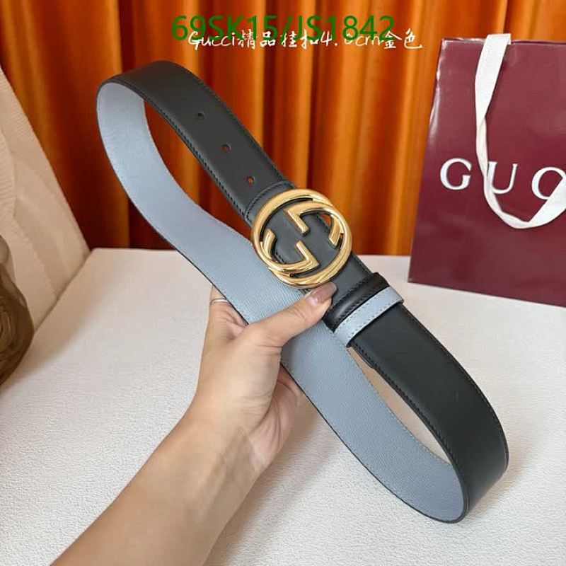 Gucci Reversible Leather Belt with Gold Tone Interlocking GG Buckle, 4.0 cm