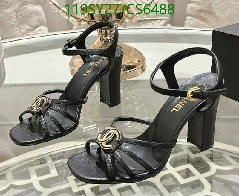 Chanel Women's Heeled Sandals in Black Leather with Gold Logo Detail