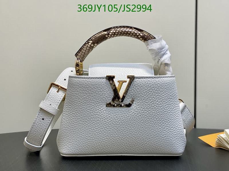 Louis Vuitton White Leather Top Handle Bag 21 cm, Model: 85515