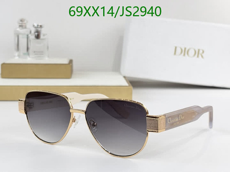 Christian Dior Aviator Sunglasses Gold Frame Grey Gradient Lens JS2940