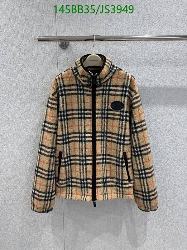 Burberry Plaid Fleece Jacket Wool Blend -  Warm and Stylish Outerwear