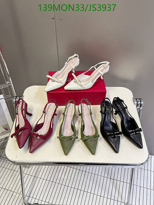 Roger Vivier Women's Slingback Pumps in Sheepskin Leather, Pointed Toe,Bow Accent