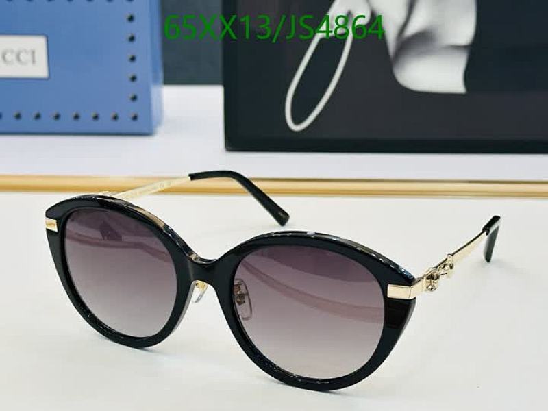 Elegant Gucci Women's Sunglasses Black Frame, Timeless Style, UV Protection