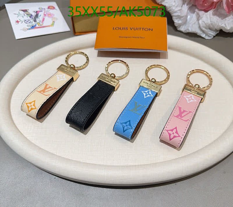 Louis Vuitton Key Chain Pendant, Stylish Bag Charm Accessory - AK5073
