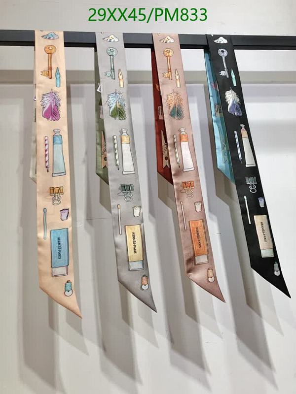 Elegant Hermes Paris Silk Scarf, Versatile Designer Neck Scarf - PM833