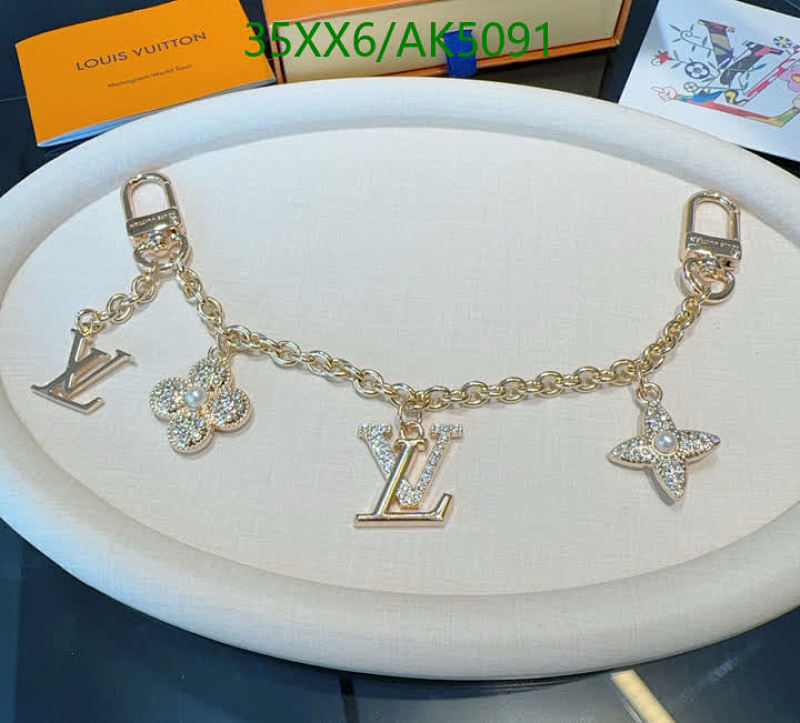 Louis Vuitton Gold Charm Chain AK5091, Key Pendant with Iconic LV and Floral Motifs