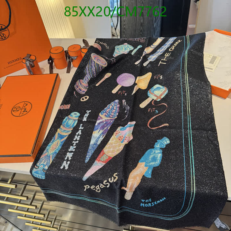 Hermès Cashmere Scarf - Luxurious Feel, Unique Pegasus And Horseman Design