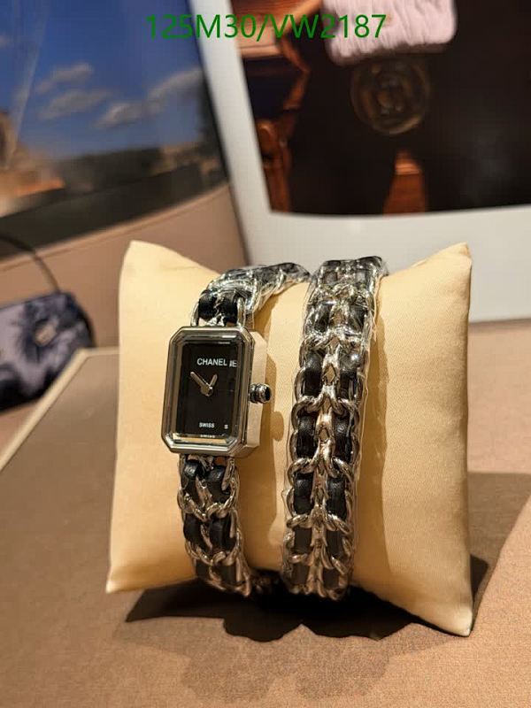 Chanel Premier Watch with Quartz Movement and Interwoven Chain Strap